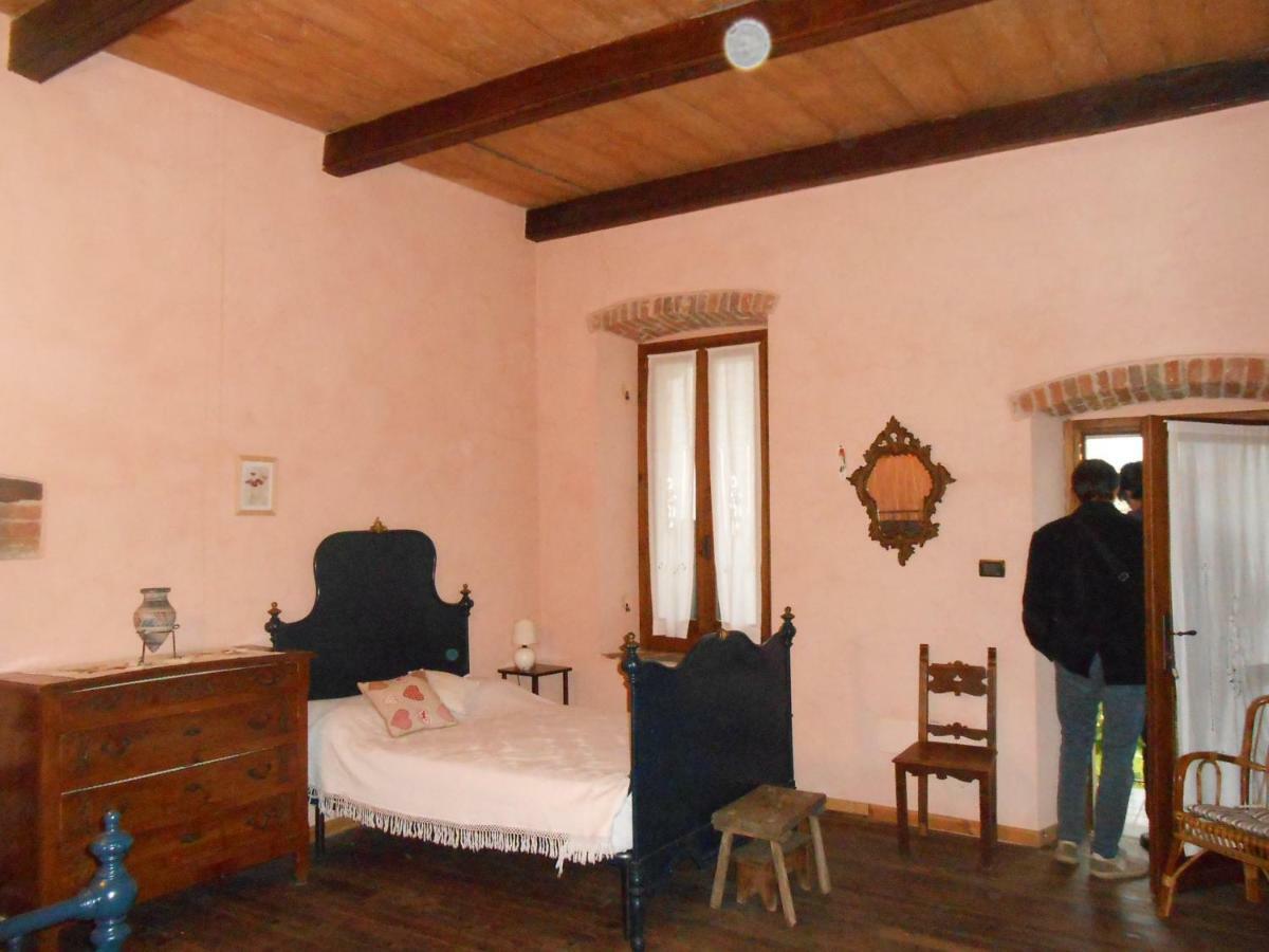 B&B Cascina Marie Bricherasio Exterior foto